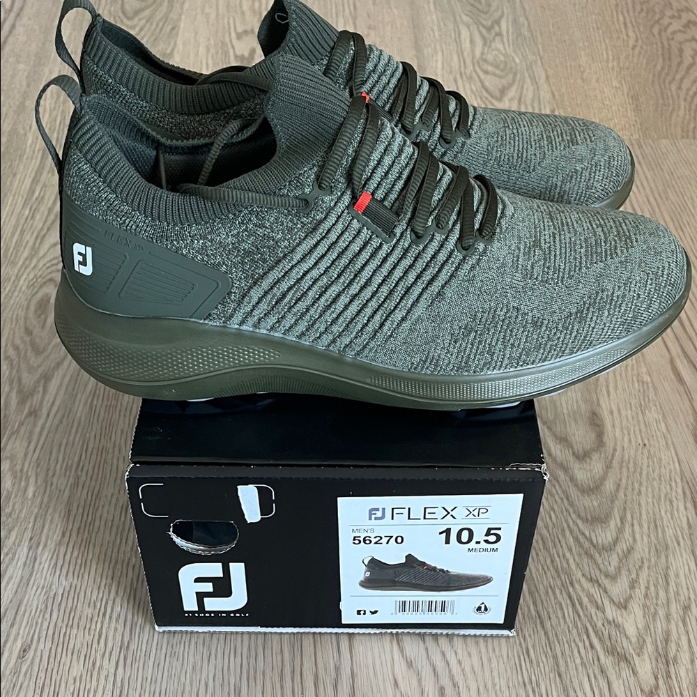 FootJoy Flex XP Golf Shoes in Olive Green